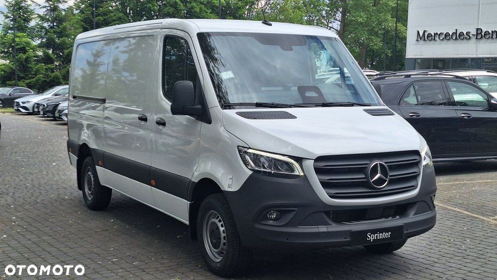 Mercedes-Benz Sprinter - 6
