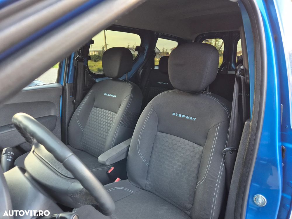 Dacia Dokker dCi 90 Stepway - 13