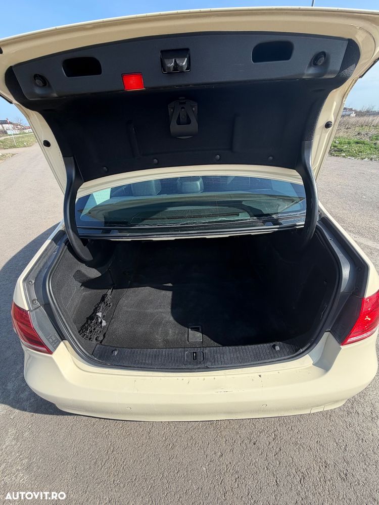 Mercedes-Benz E - 22