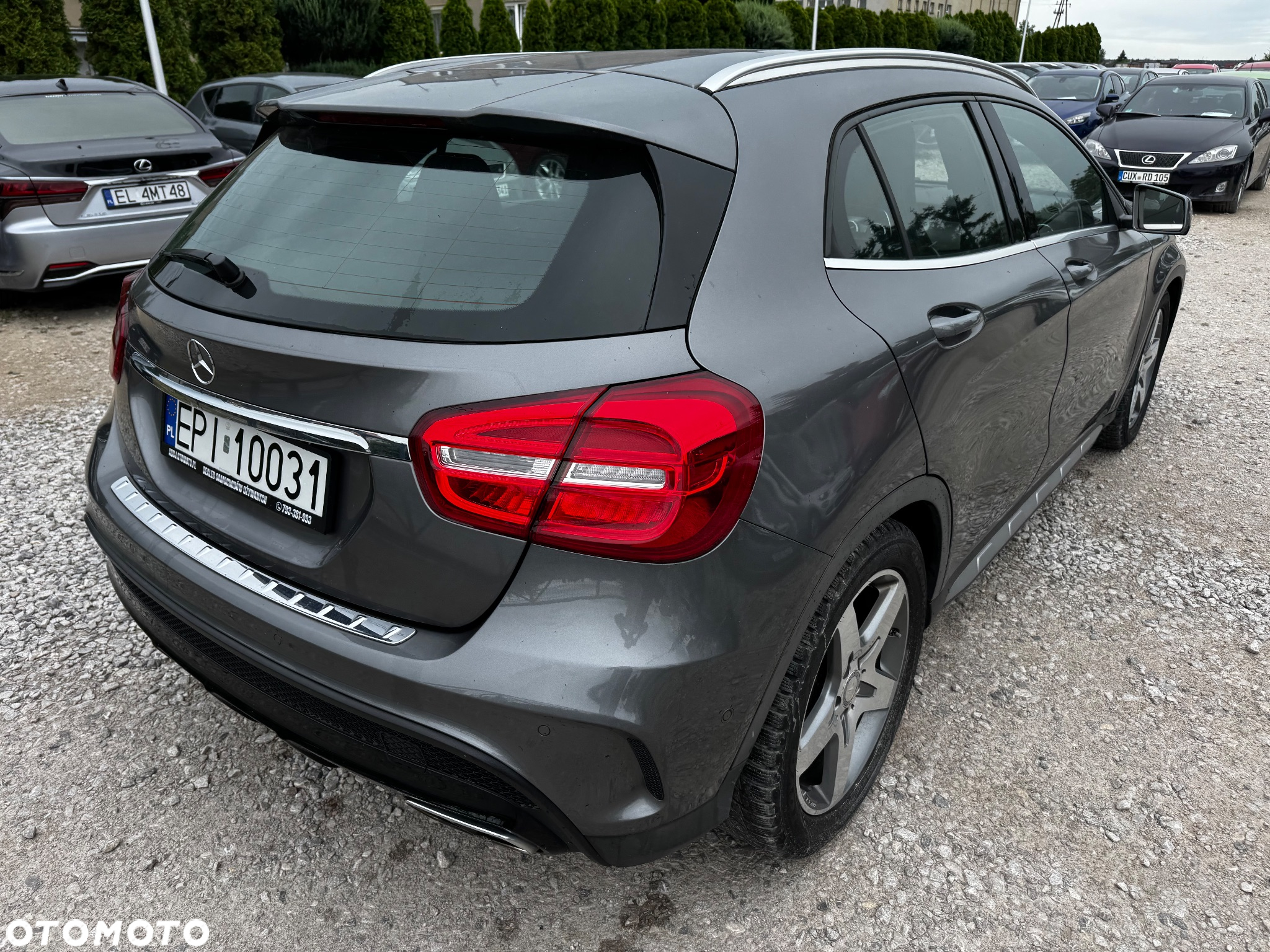 Mercedes-Benz GLA 250 AMG Line - 11