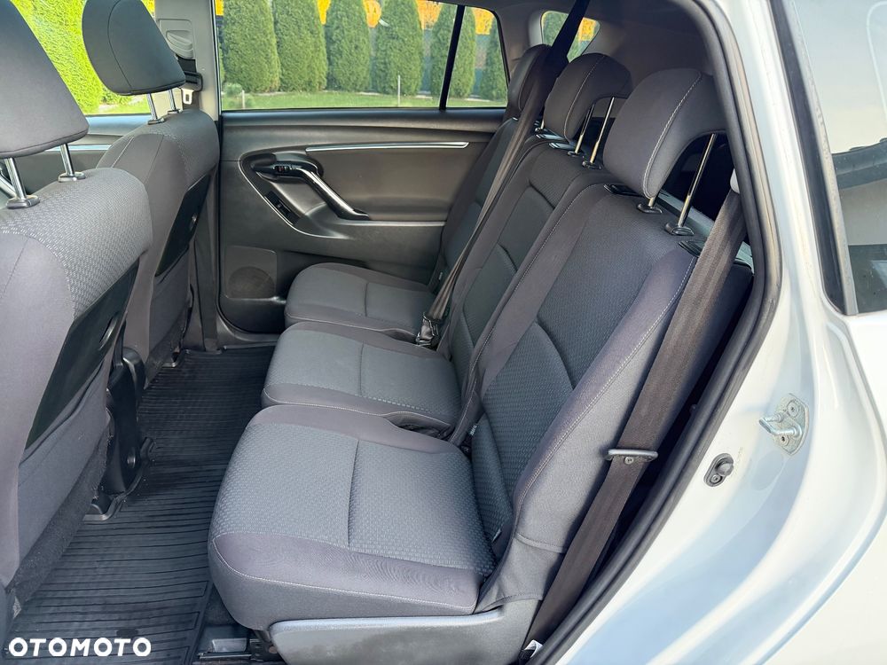 Toyota Verso 2.0 D-4D Prestige 7os - 16