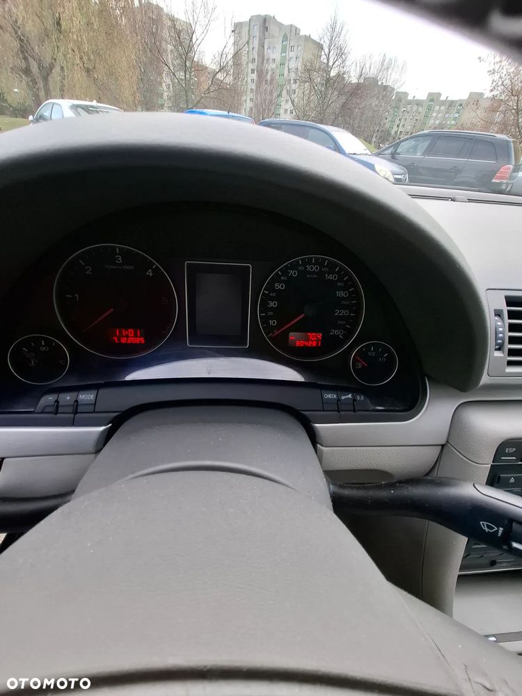 Audi A4 Limousine 1.9 TDI - 4