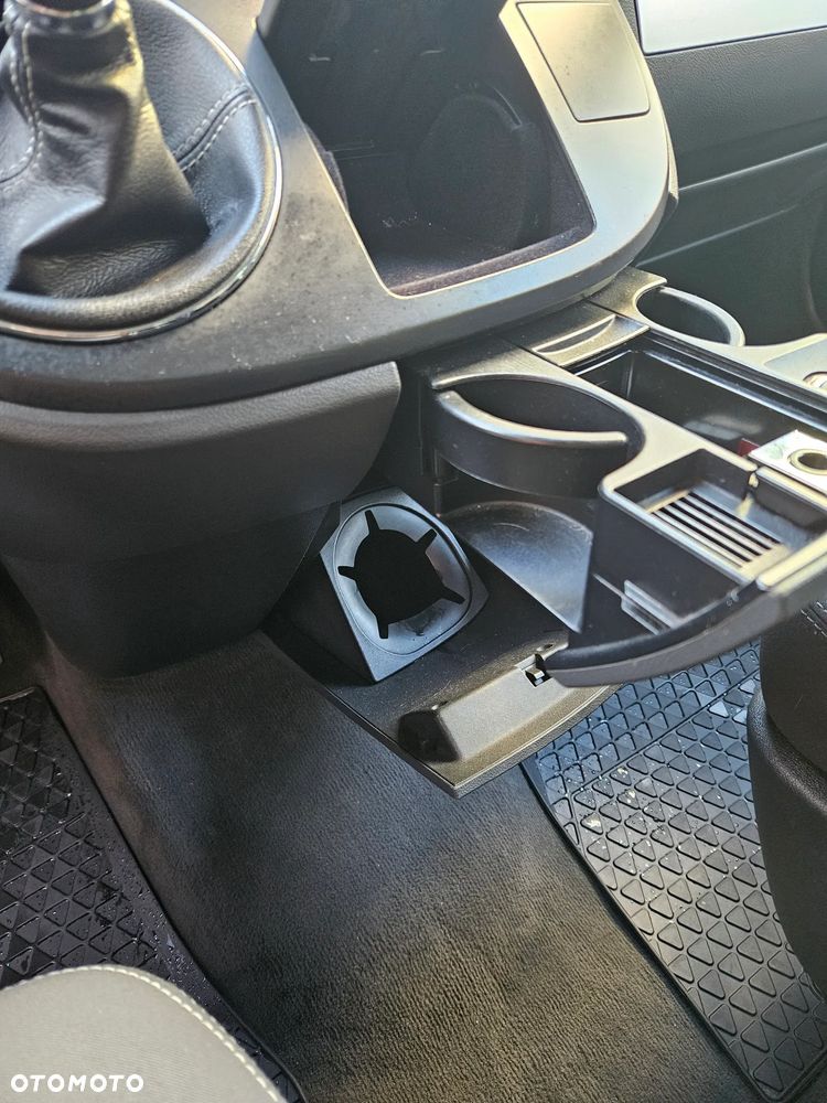 Volkswagen Multivan - 25
