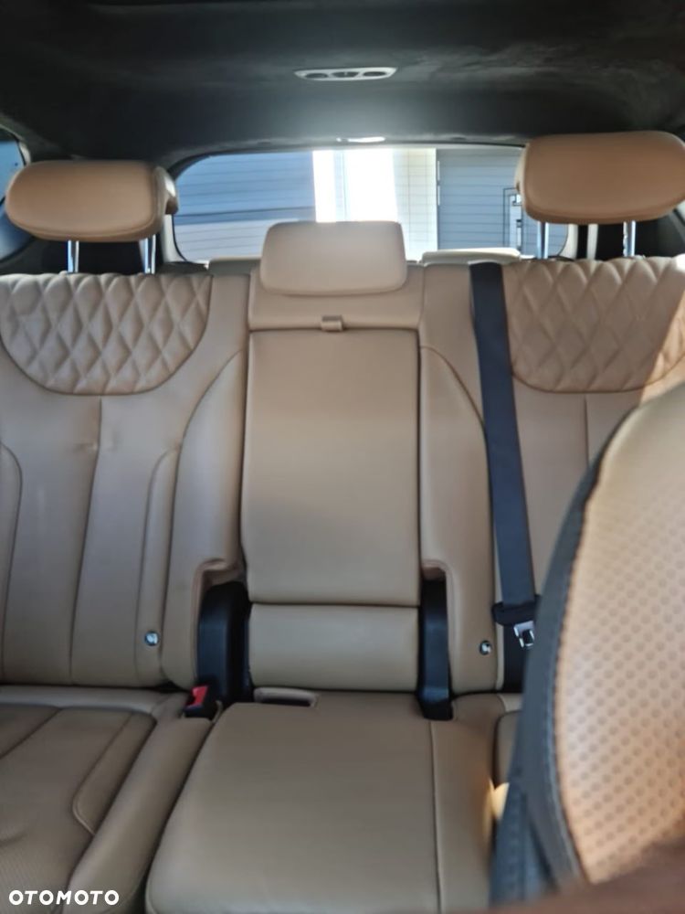 Hyundai Santa Fe 1.6 Plugin-Hybrid 4WD Prime - 13