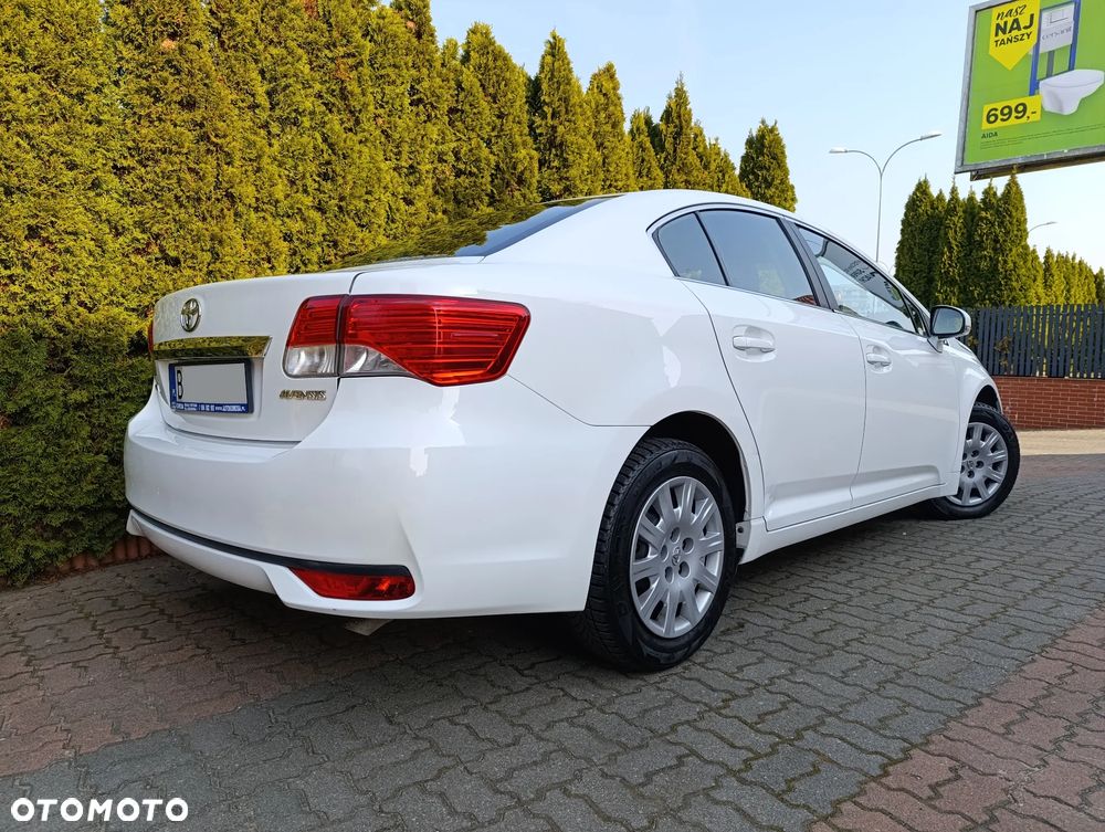 Toyota Avensis 2.0 D-4D Active - 7