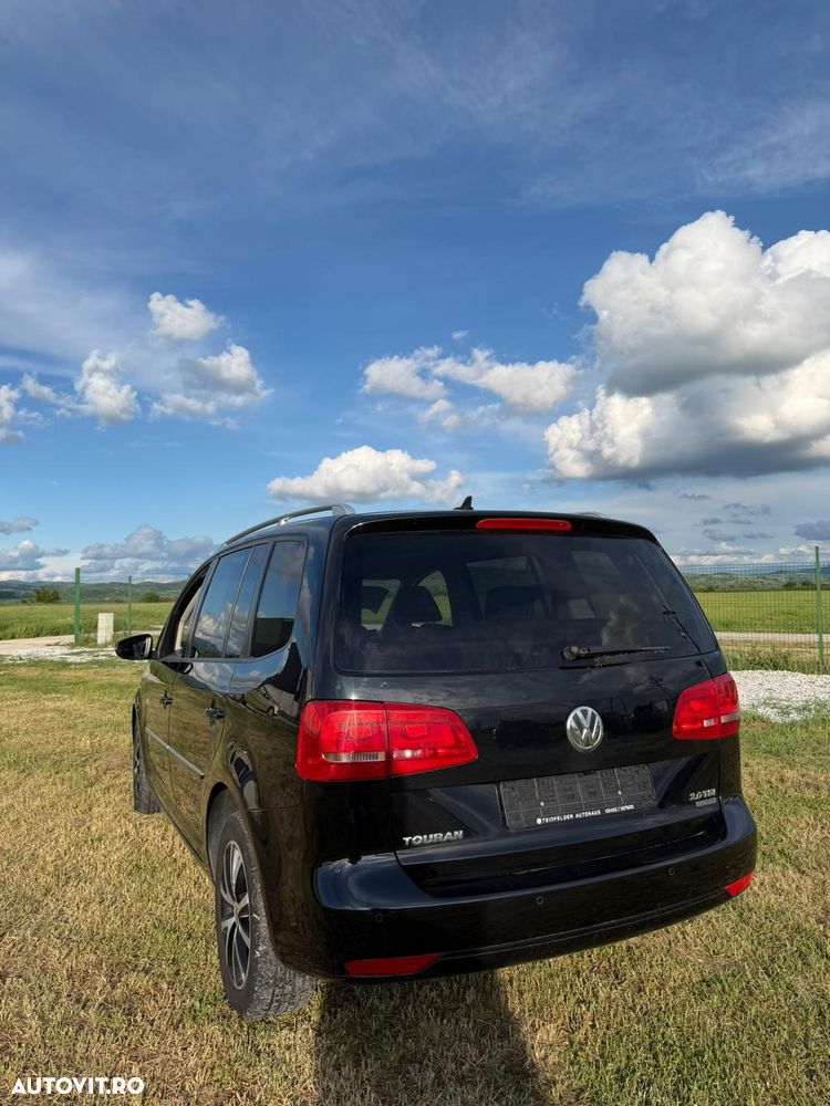 Volkswagen Touran 2.0 TDI DPF Highline - 6