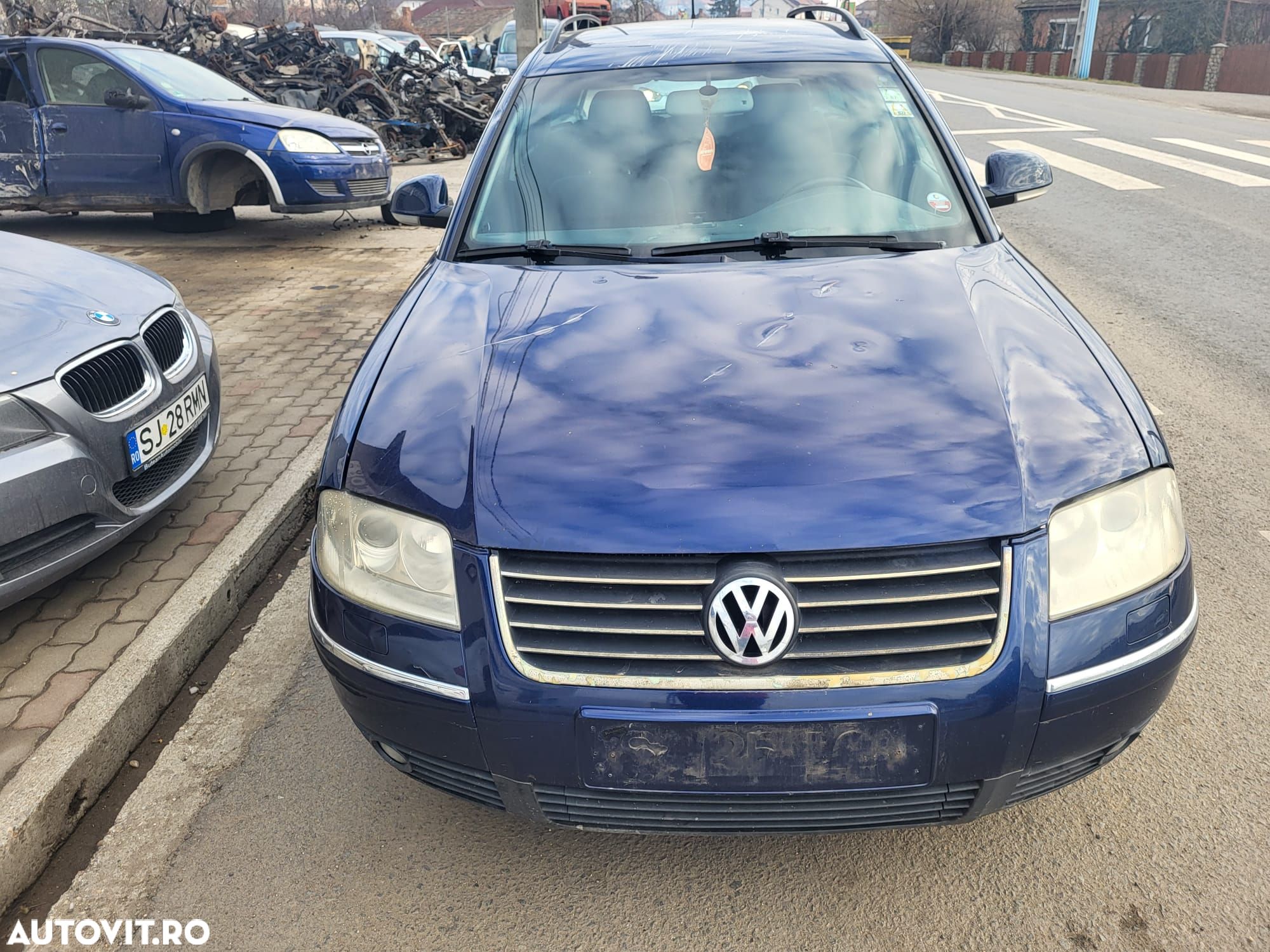 Dezmembram Vw. Passat 2,0 d din 2004-2005 cod motor BGW - 1