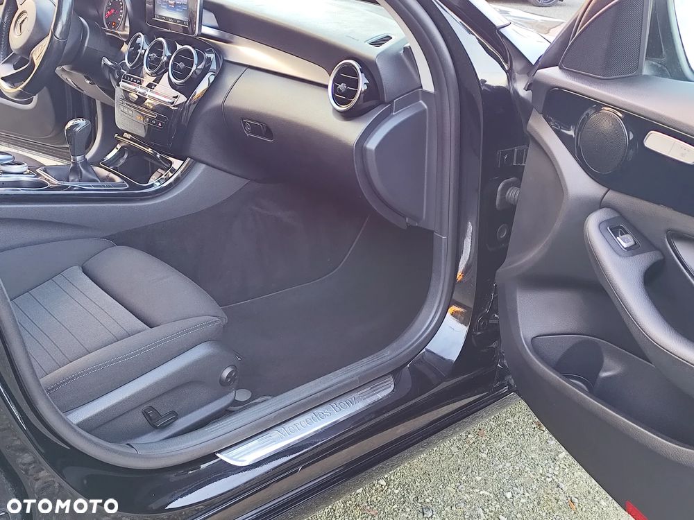 Mercedes-Benz Klasa C - 26