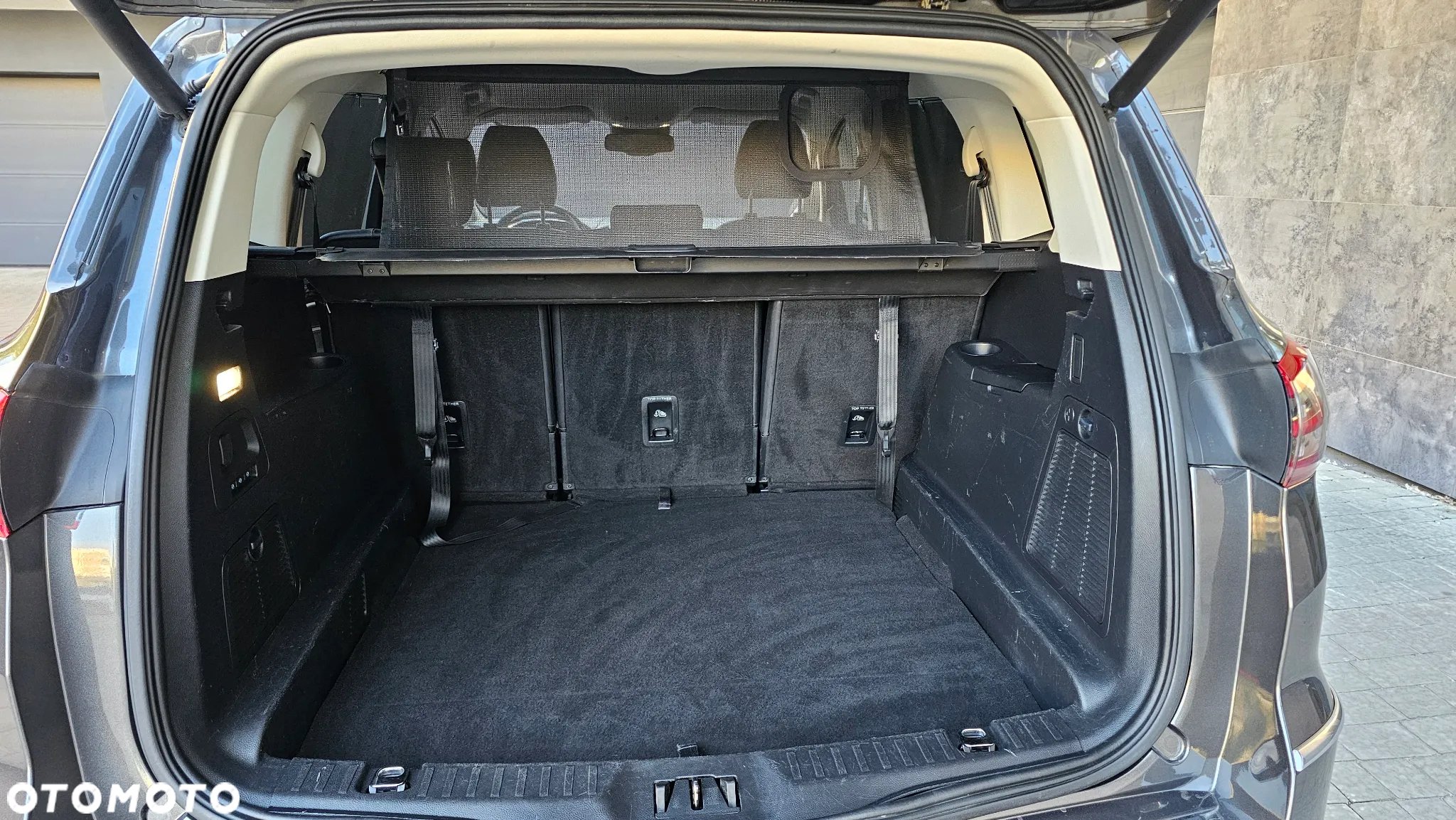 Ford S-Max 2.0 EcoBlue AWD Vignale - 28