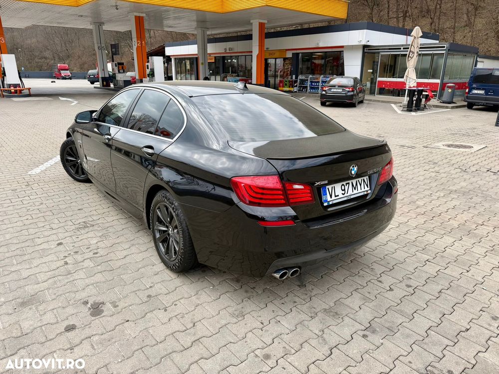 BMW Seria 5 520d xDrive AT - 2