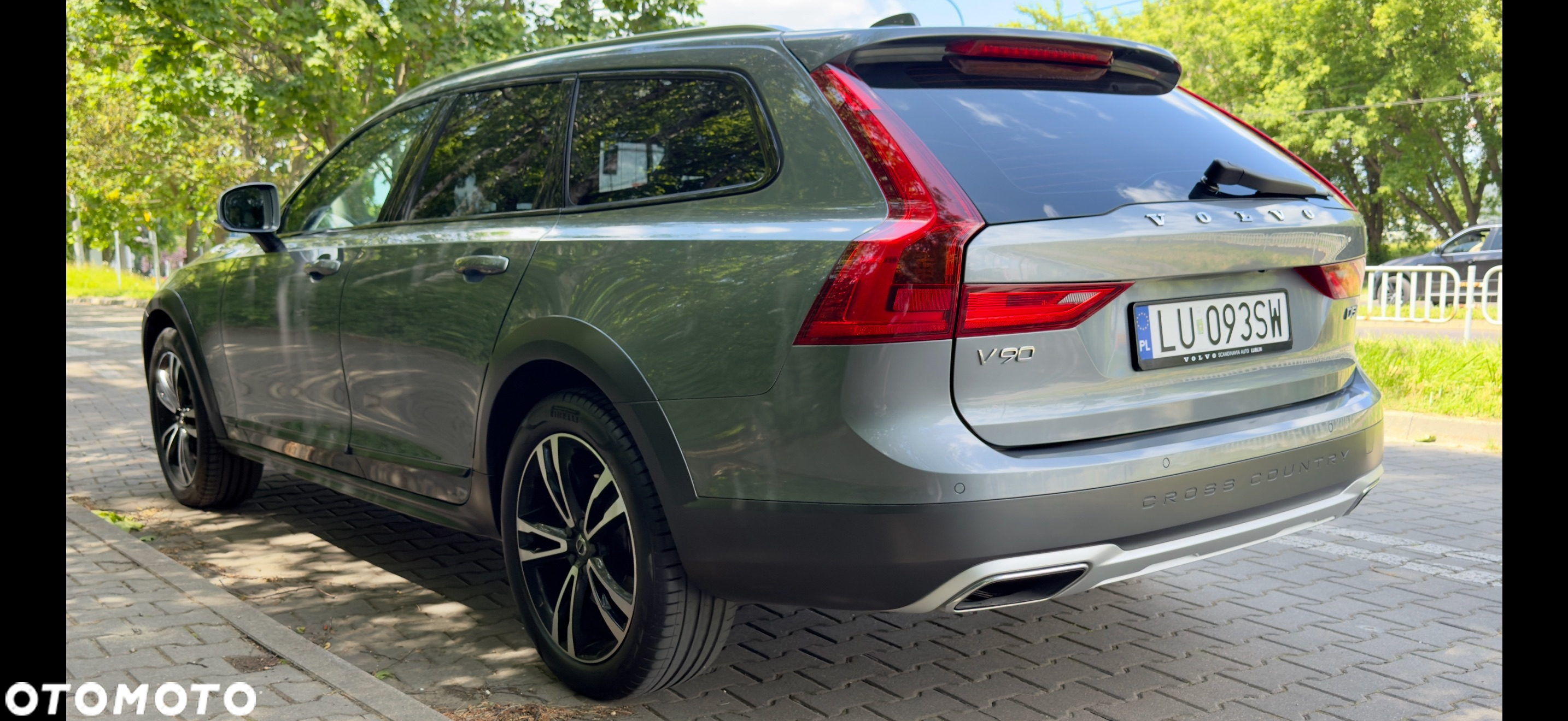 Volvo V90 D5 AWD Geartronic Inscription - 3