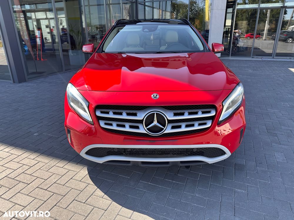 Mercedes-Benz GLA 200 d 4MATIC Aut. - 2