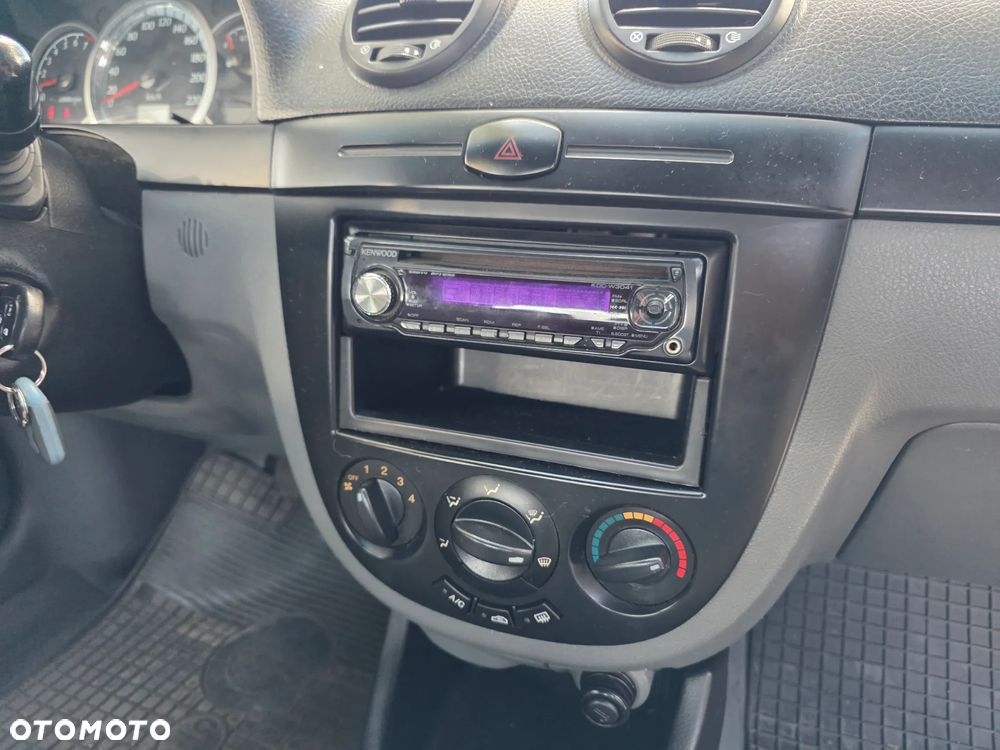 Chevrolet Lacetti 1.4 SE / Plus - 9