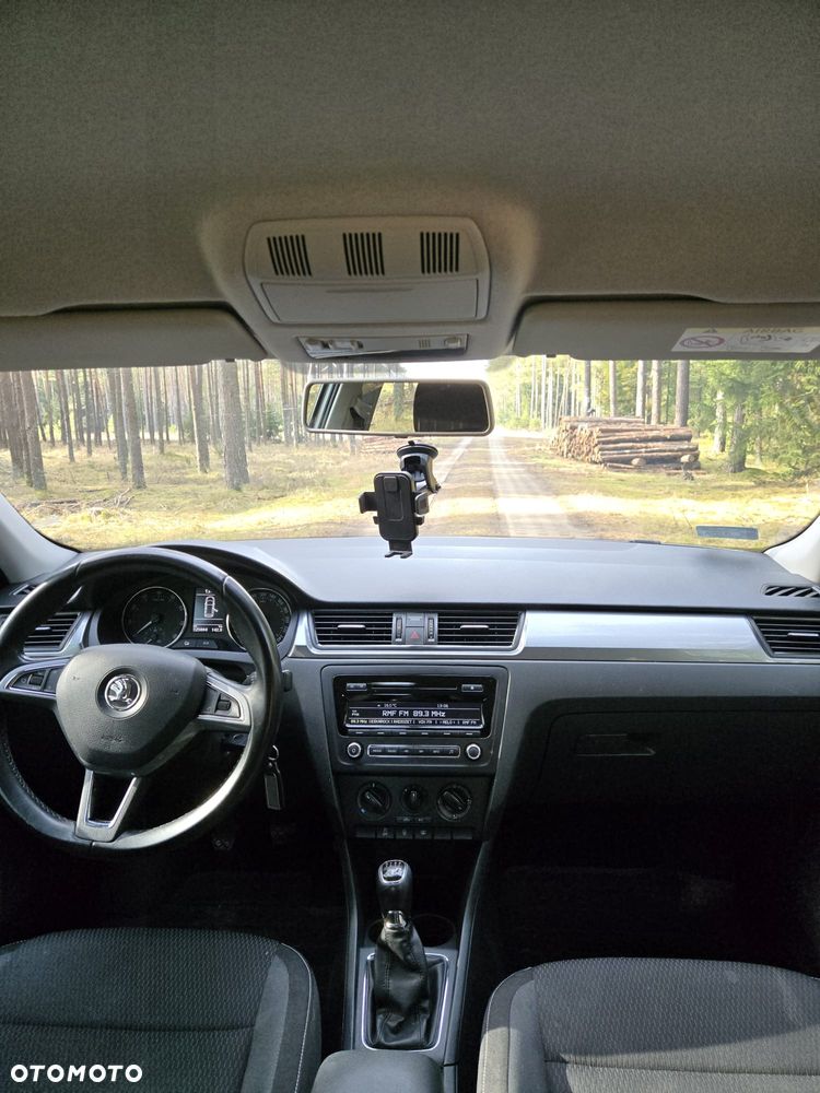 Skoda RAPID Spb 1.2 TSI Ambition Max - 6