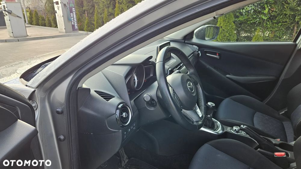 Mazda 2 SKYACTIV-D 105 Center-Line - 8