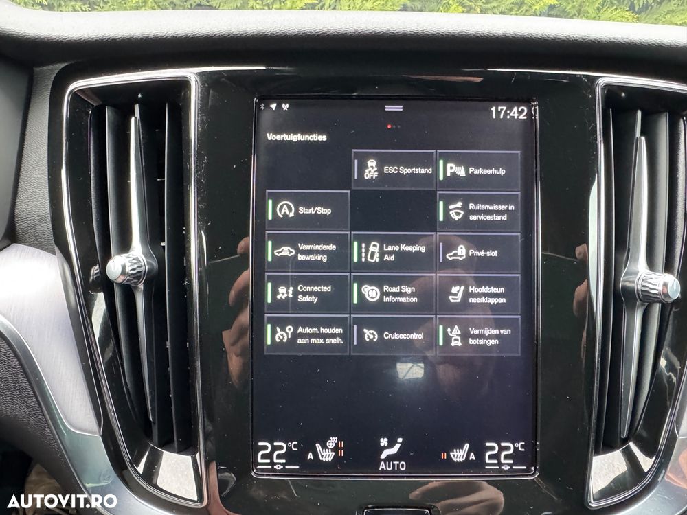 Volvo V60 D3 Pro - 41
