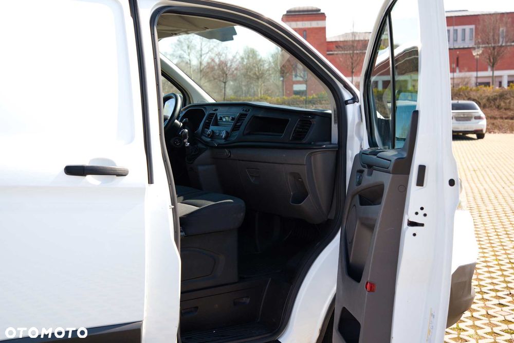 Ford Transit Custom L1H1 - 28