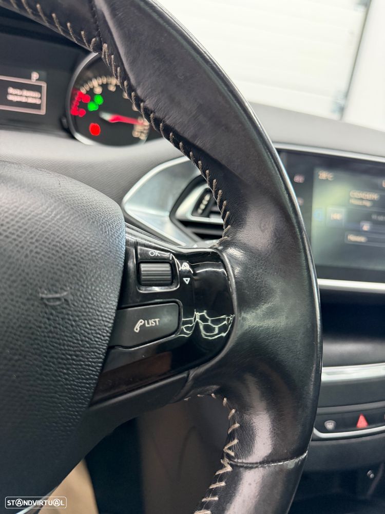 Peugeot 308 SW - 18