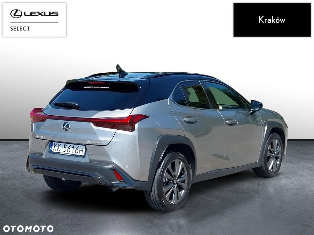 Lexus UX 300h F Sport Design - 5