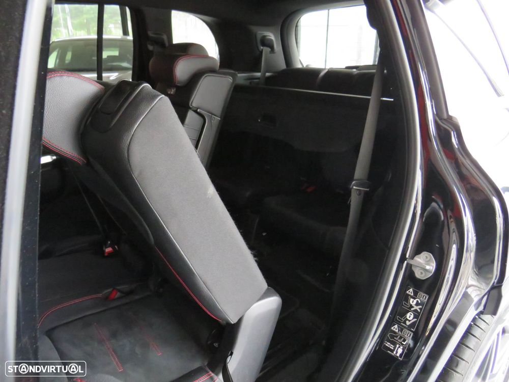 Mercedes-Benz GLB 180 d AMG Line - 15