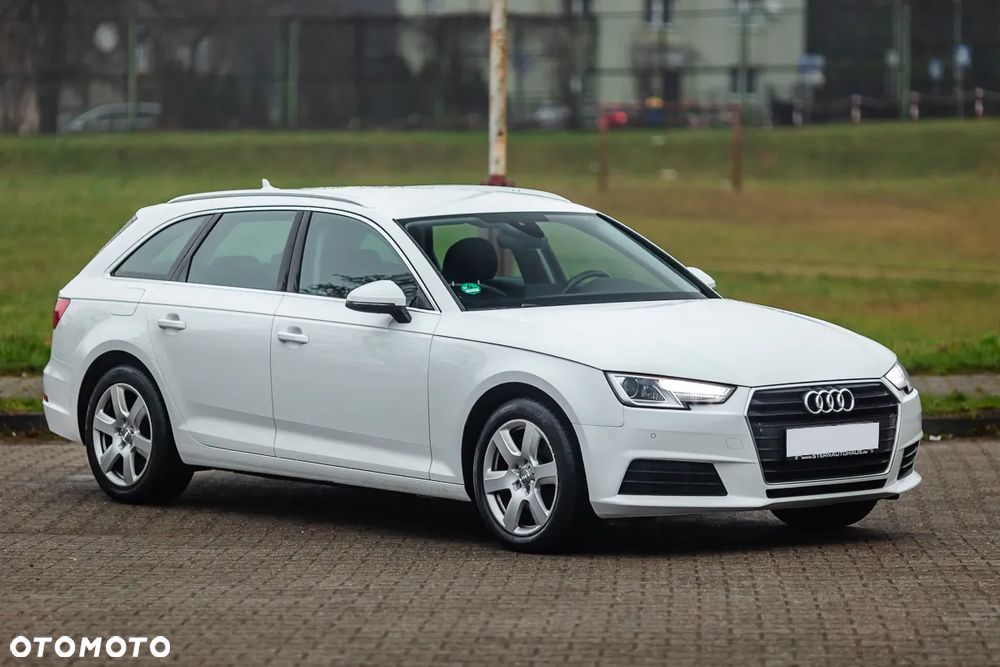 Audi A4 Avant 35 TDI S tronic - 9