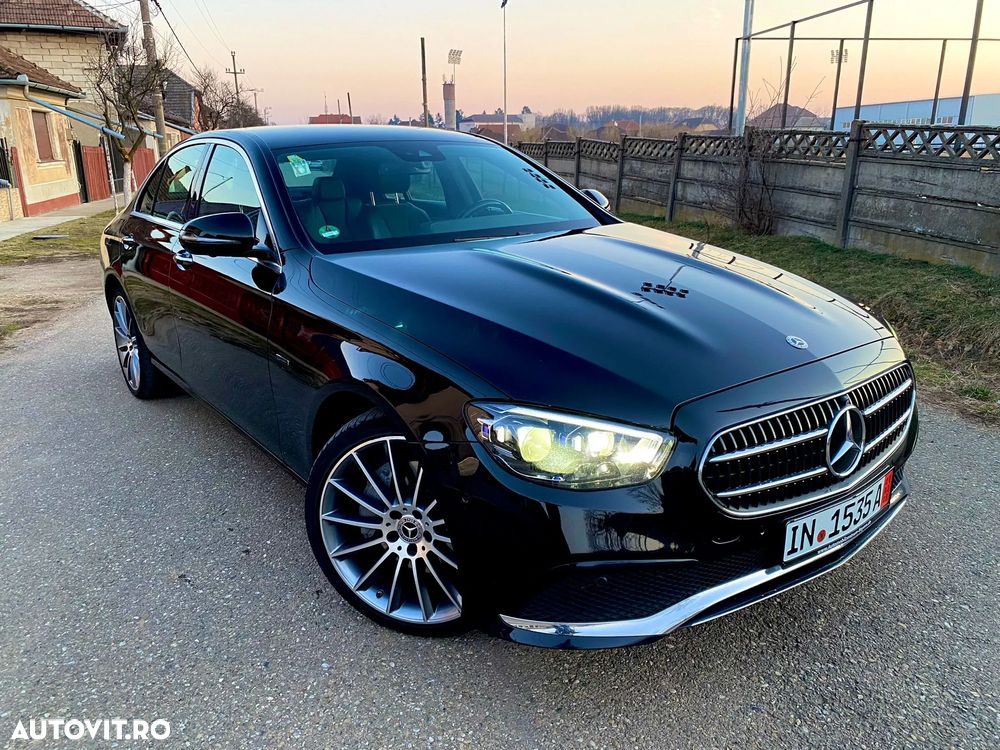 Mercedes-Benz E - 11