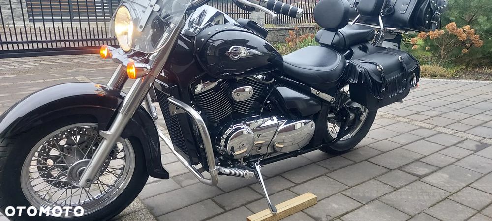 Suzuki VL 800 Volusia - 3