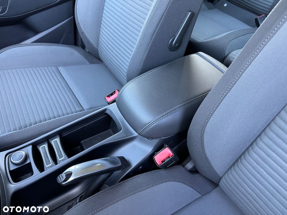 Ford C-MAX 1.0 EcoBoost Titanium ASS - 19