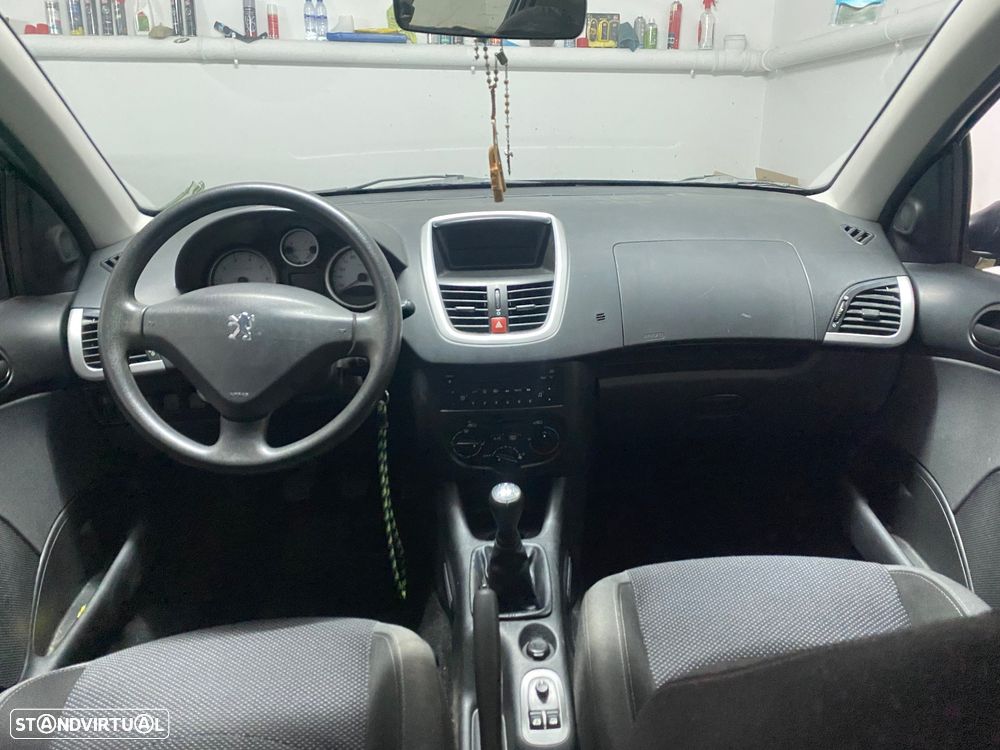 Peugeot 206+ 1.1 Urban - 5