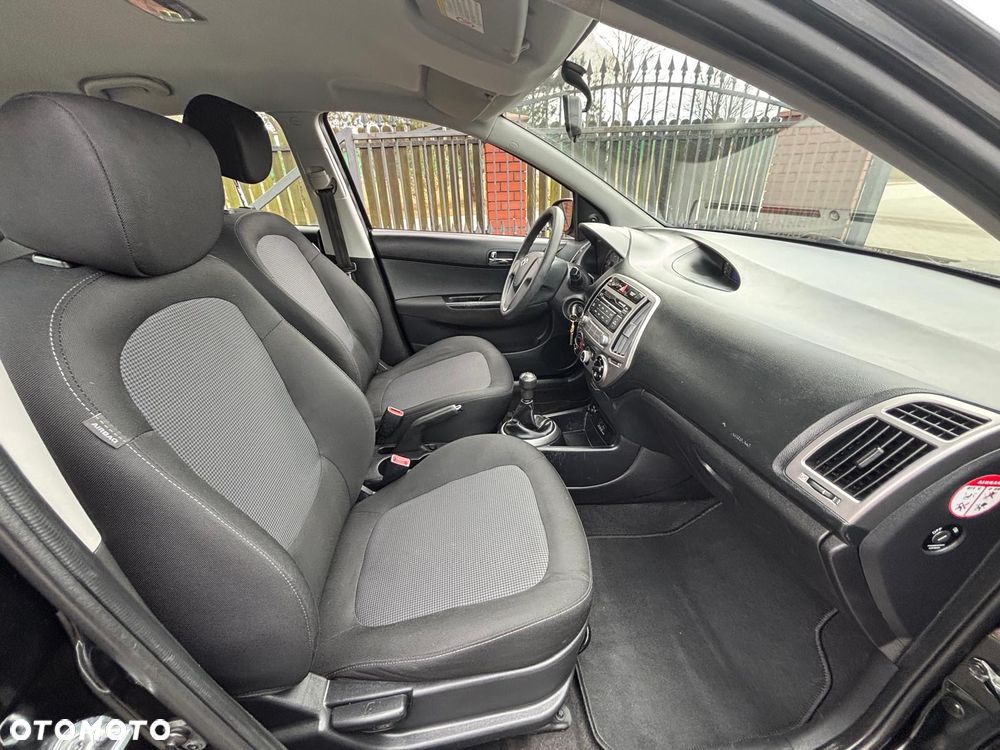 Hyundai i20 1.2 Style - 37