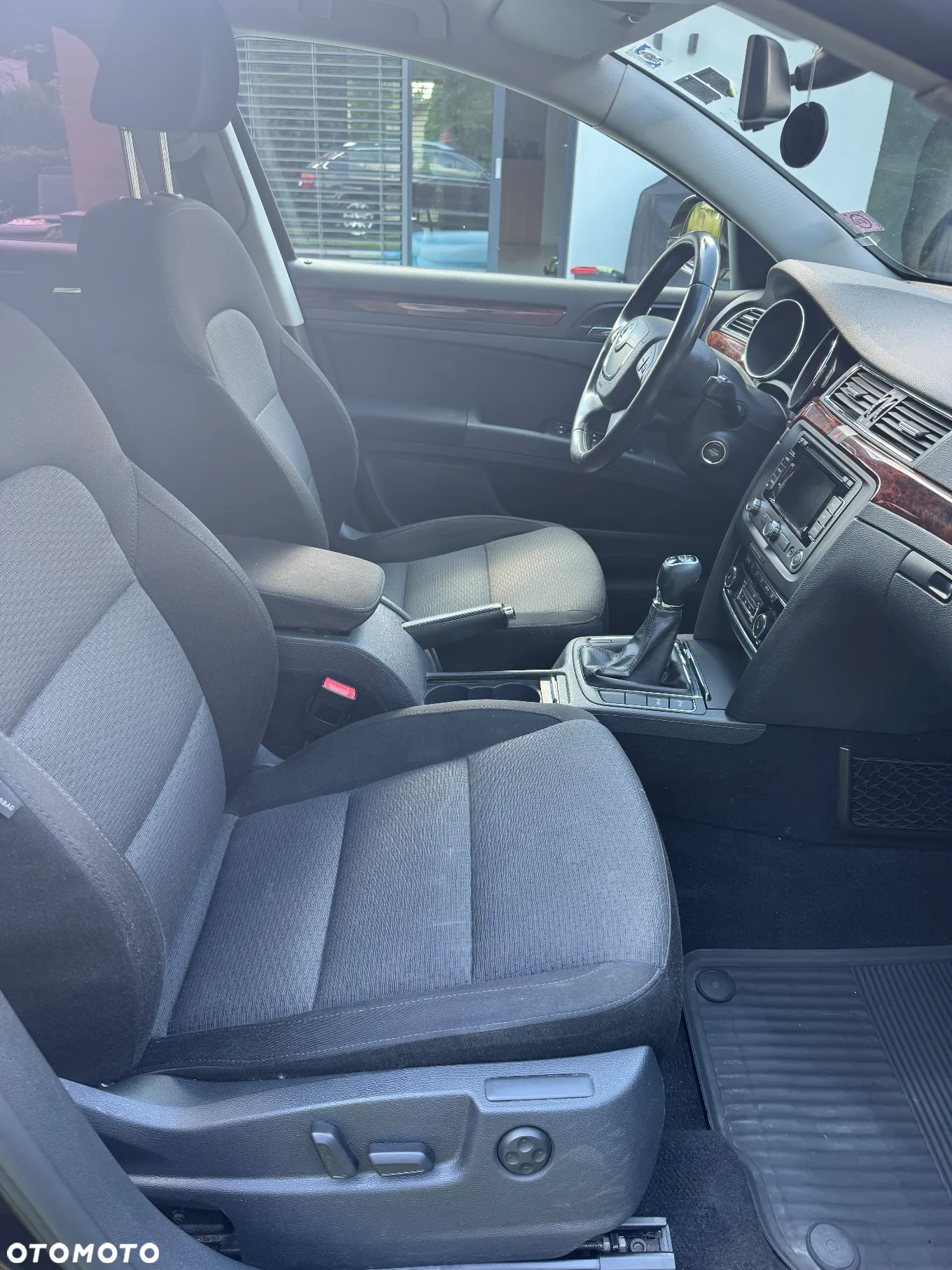 Skoda Superb 2.0 TDI 4x4 Elegance - 20