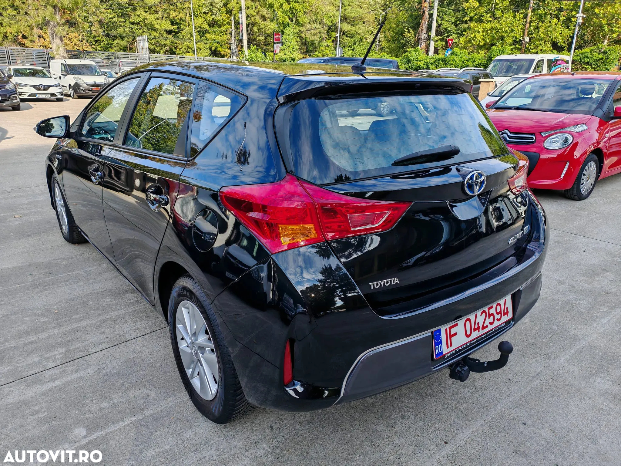 Toyota Auris 1.8 L VVT-i Hybrid Luna - 3