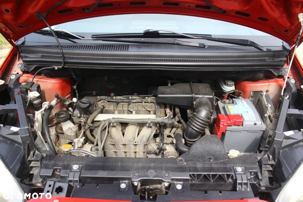 Mitsubishi Colt 1.3 Inform - 9