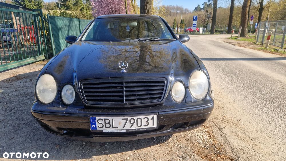 Mercedes-Benz CLK 430 - 8