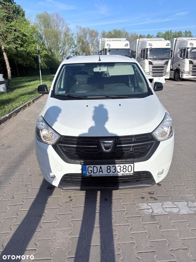 Dacia Lodgy 1.6 SCe Laureate S&S - 1