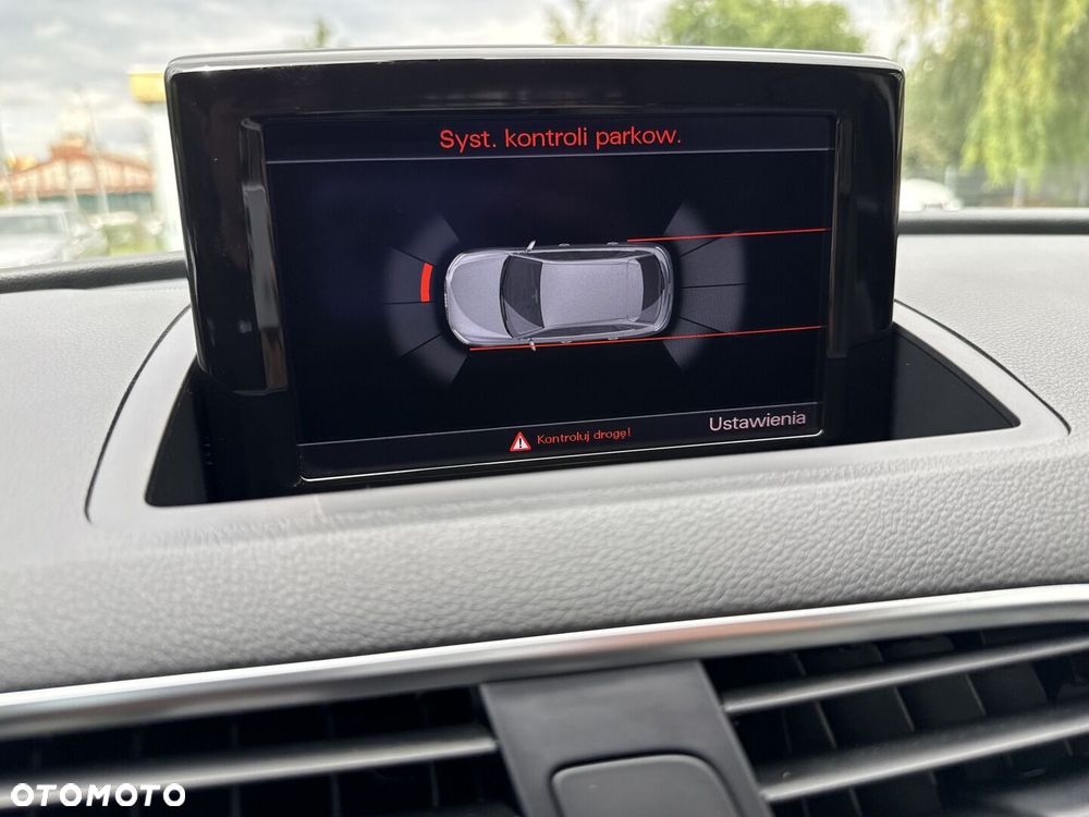 Audi Q3 1.4 TFSI S tronic - 22