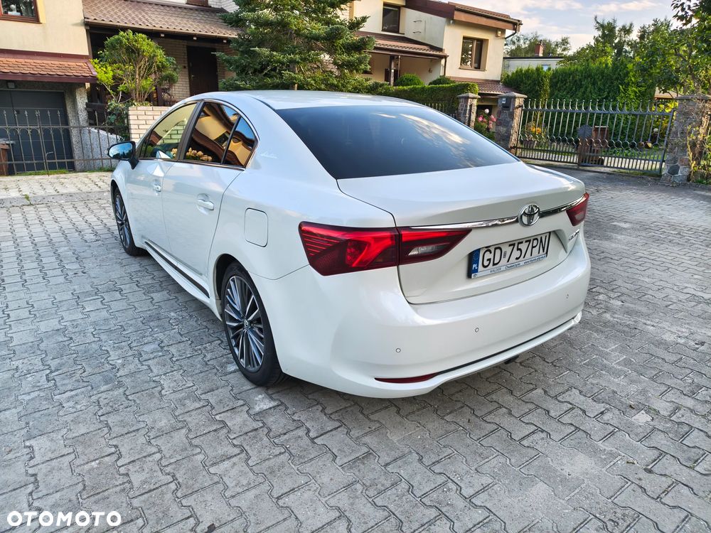 Toyota Avensis 1.8 Selection MS - 5