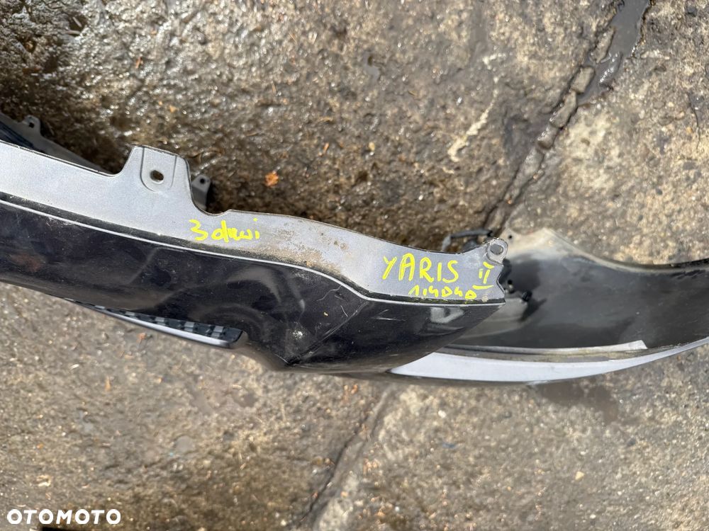 Zderzak Toyota Yaris II przód 3d OE - 4