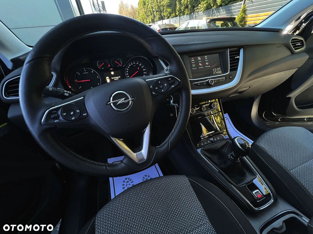 Opel Grandland X 1.6 D Start/Stop Business INNOVATION - 28