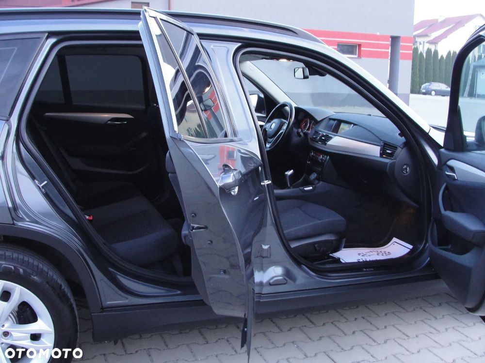 BMW X1 xDrive20d Sport Line - 18