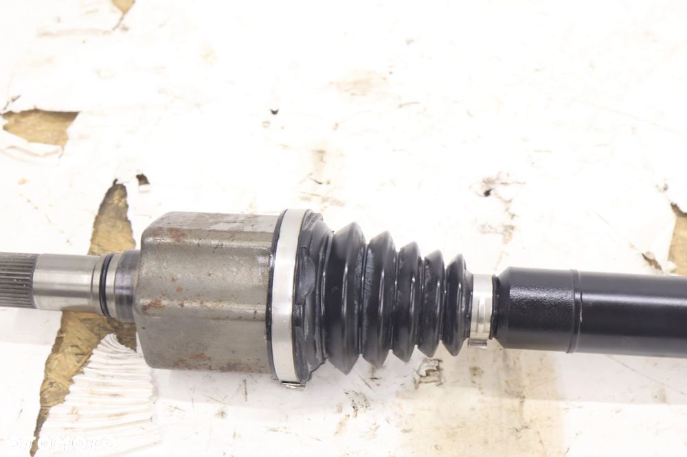 VW Golf VIII półoś przód prawa 5Q0407272DN - 3