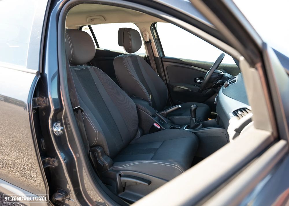 Renault Mégane Sport Tourer 1.5 dCi Confort - 10