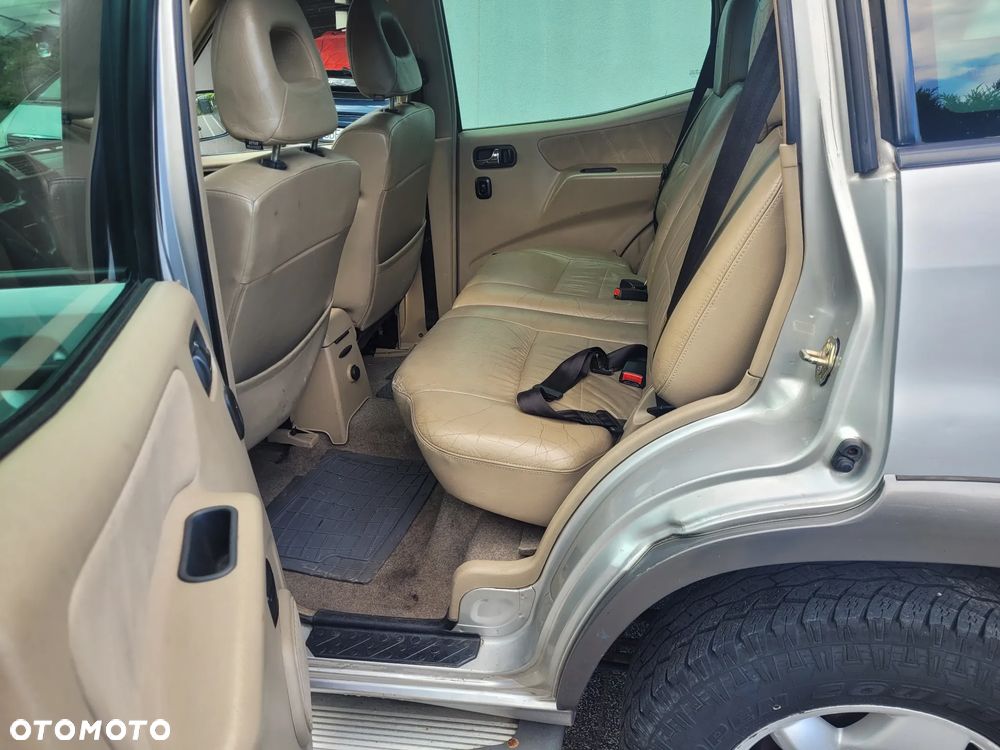 Nissan Terrano 3.0 Di Luxury - 11