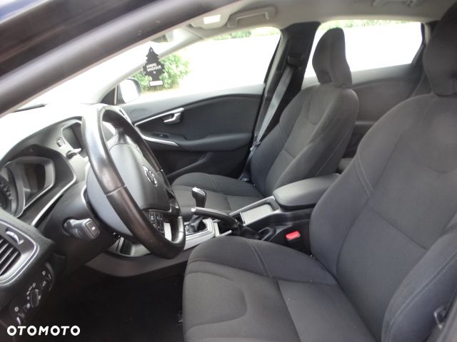 Volvo V40 D2 Drive-E Kinetic - 13