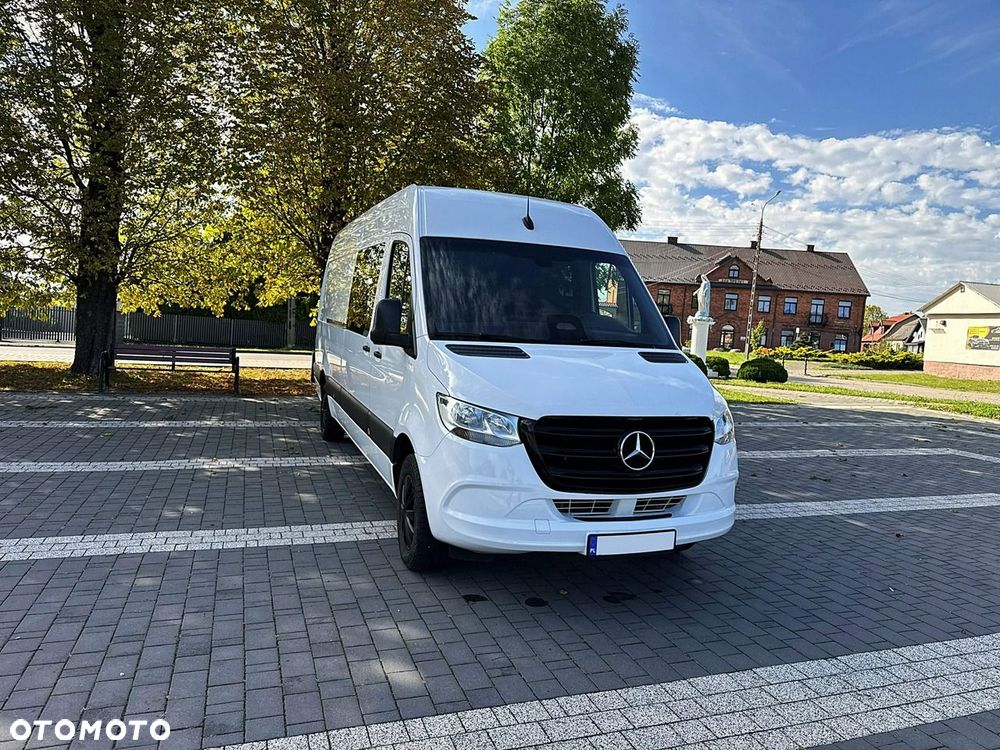 Mercedes-Benz Sprinter - 10