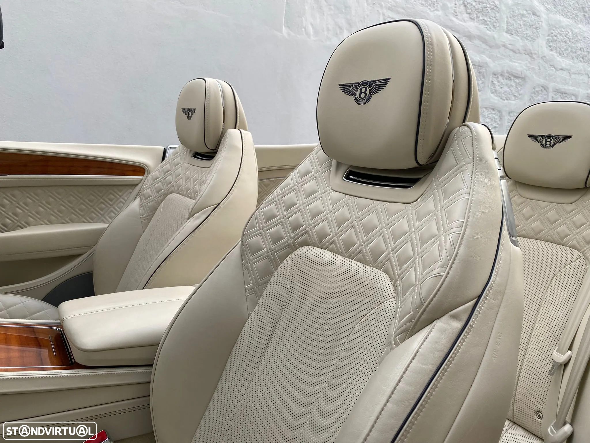 Bentley Continental Cabrio GT V8 - 11