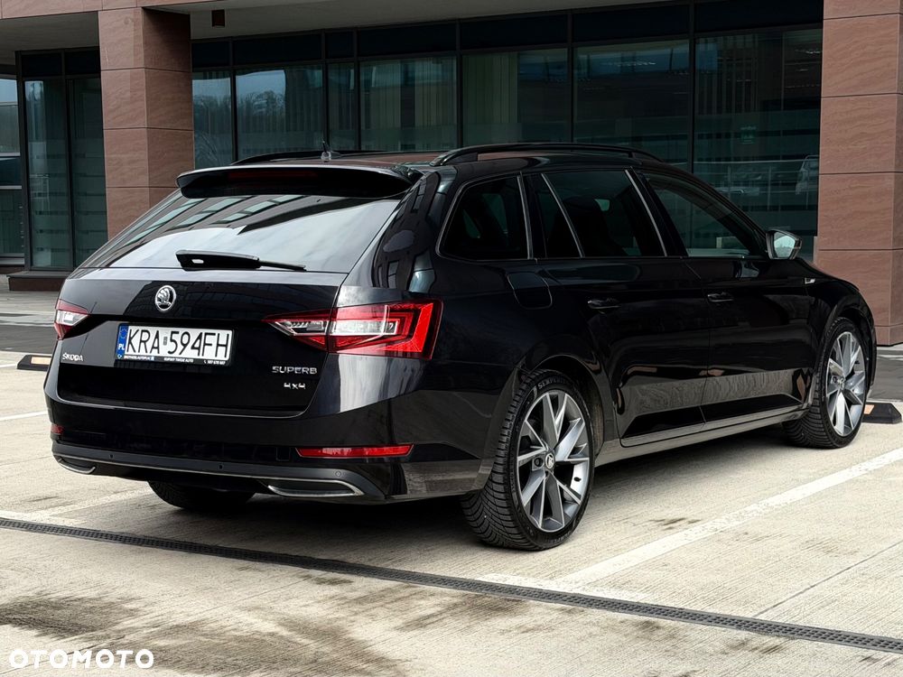 Skoda Superb 2.0 TDI 4x4 Sportline DSG - 13