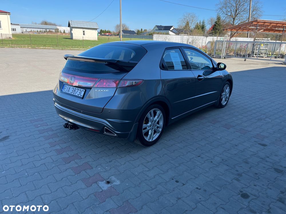 Honda Civic 1.8 Sport - 2