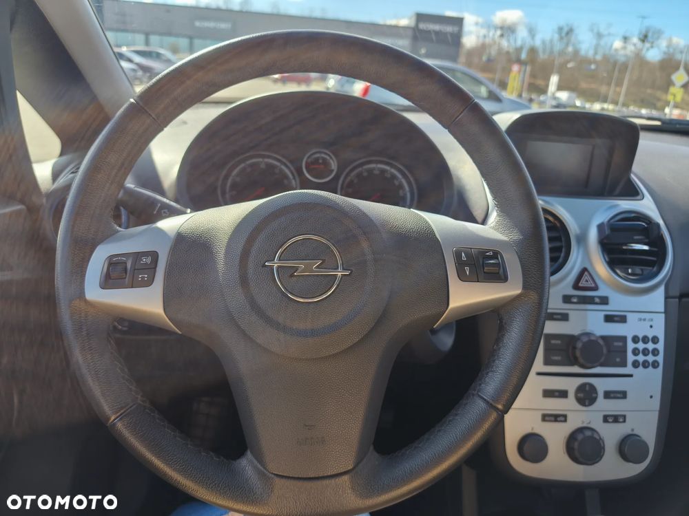 Opel Corsa - 2