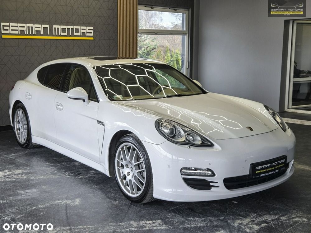 Porsche Panamera 4 PDK Edition - 13